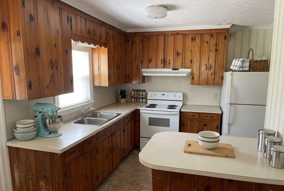 Kitchen · Post-Clean Result